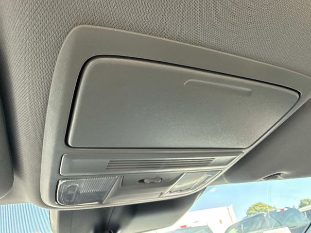 2021 Honda CR-V Special Edition photo 24