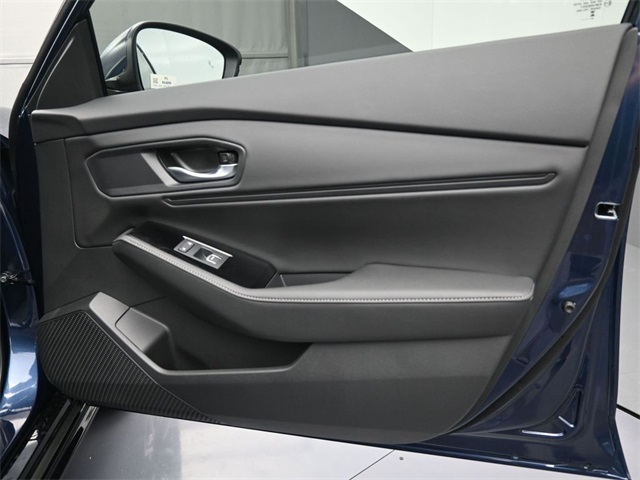 2025 Honda Accord Hybrid Touring photo 2