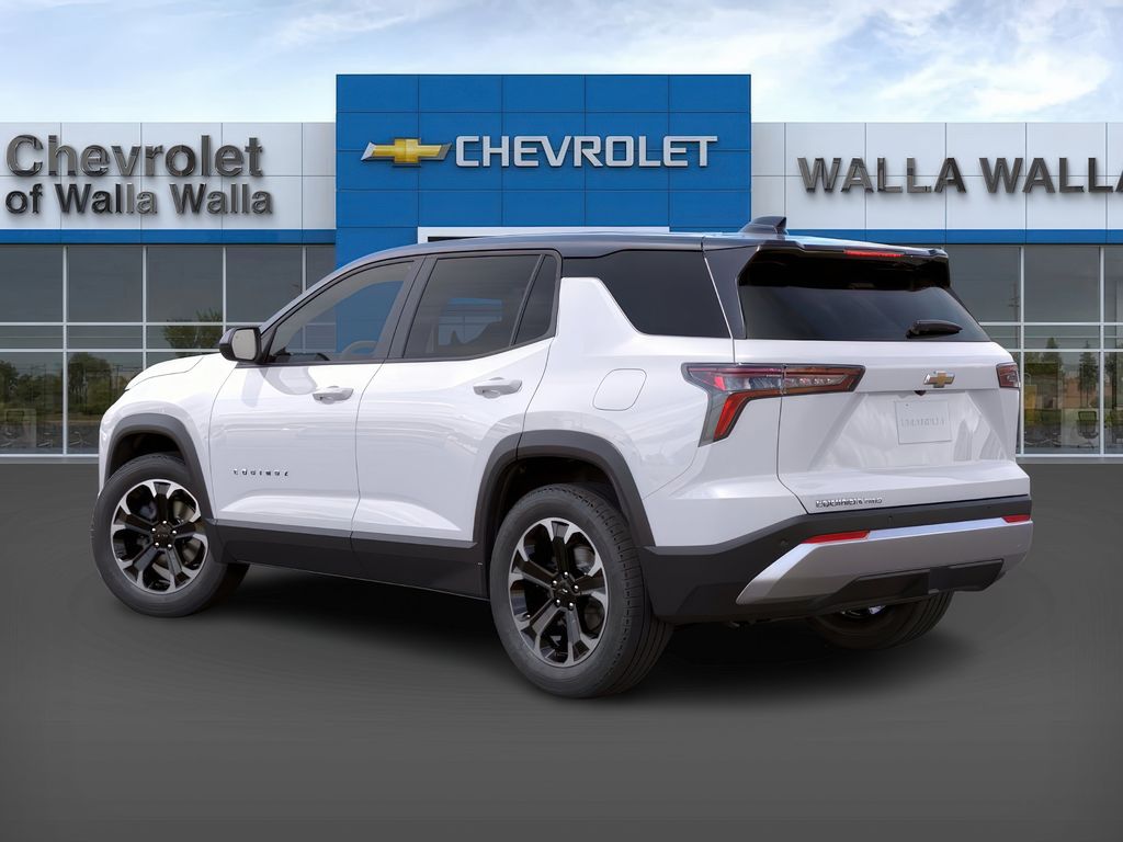 2026 Chevrolet Equinox LT photo 2