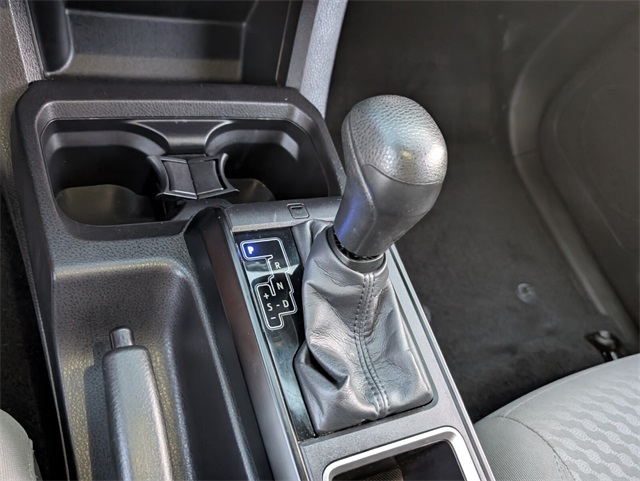 2022 Toyota Tacoma SR photo 20