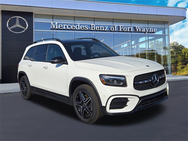 2024 Mercedes-Benz GLB Base's photo