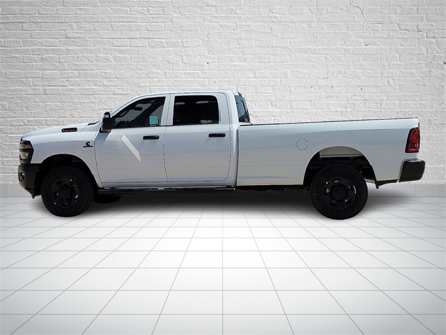 2025 Ram 2500 Tradesman photo 2