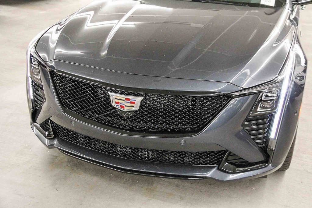 2026 Cadillac CT5 V photo 10