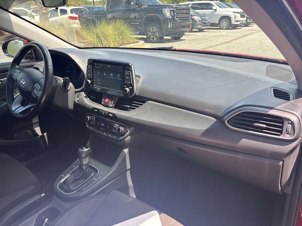 2018 Hyundai Elantra GT Base photo 36