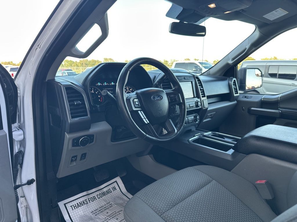 2019 Ford F-150 XLT photo 10