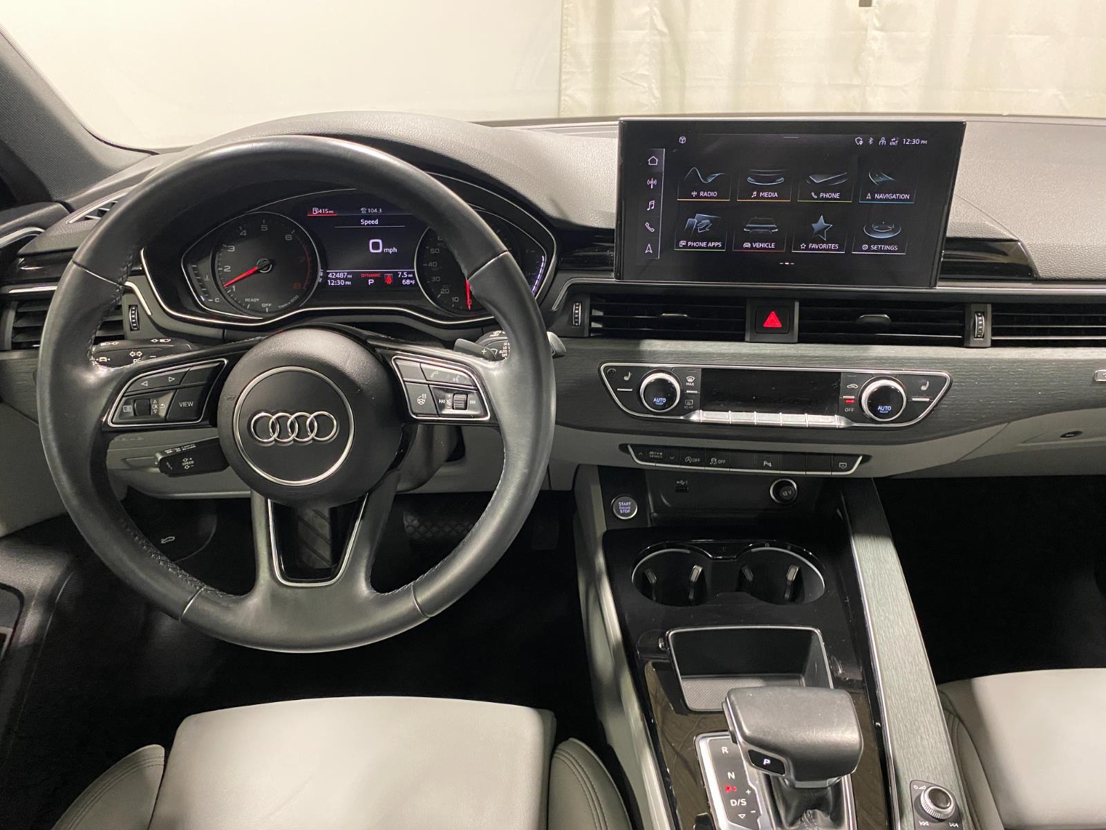 2021 Audi A4 S line Premium photo 2