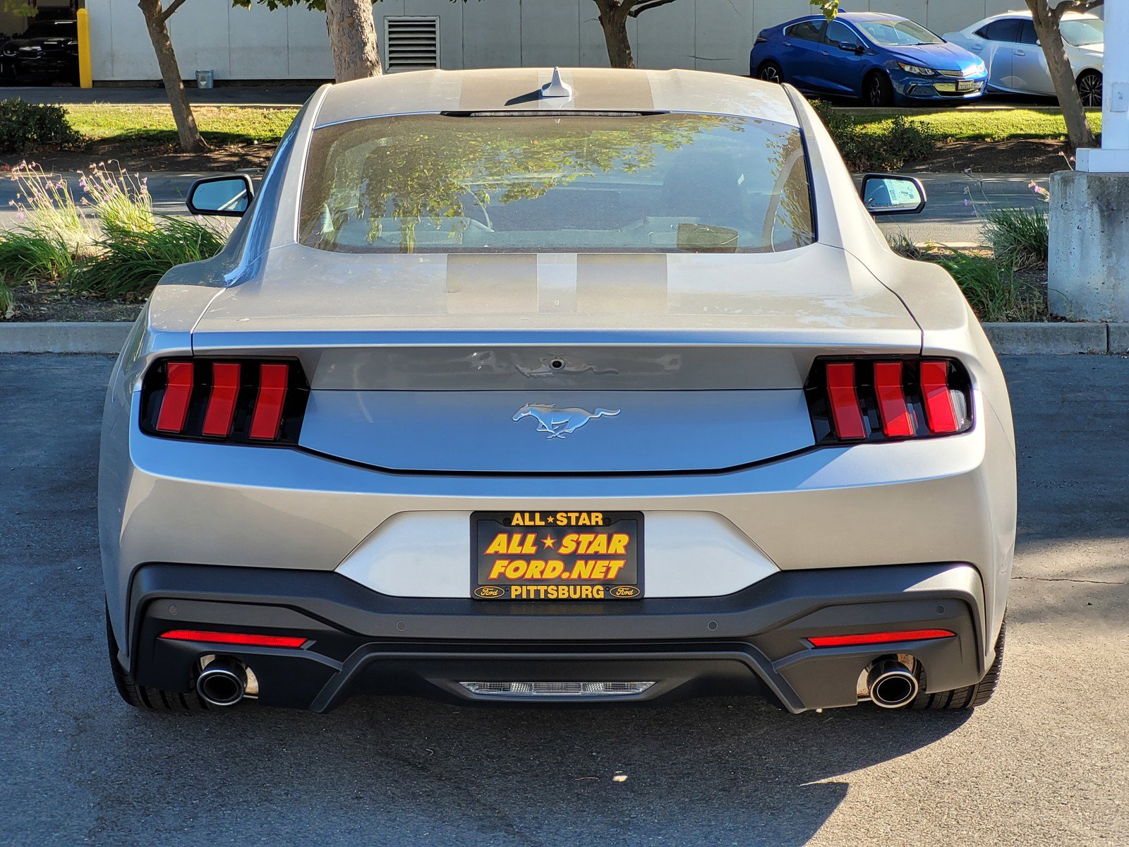 2025 Ford Mustang EcoBoost photo 4