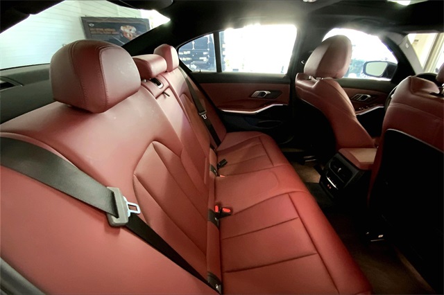 2022 Bmw 330i photo 26
