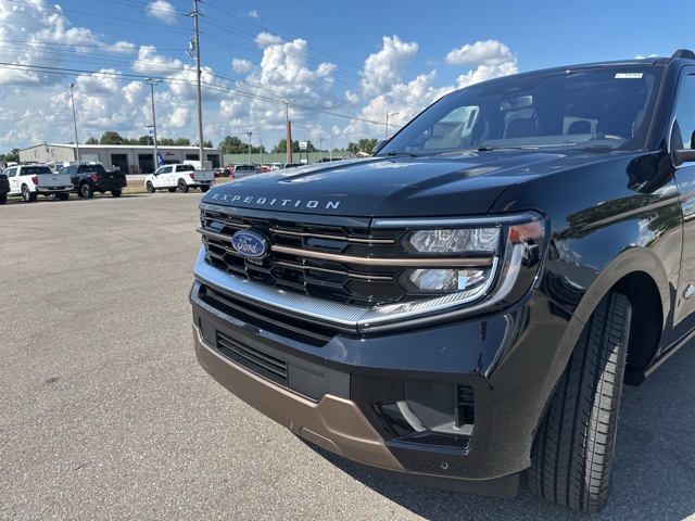 2025 Ford Expedition King Ranch MAX photo 35
