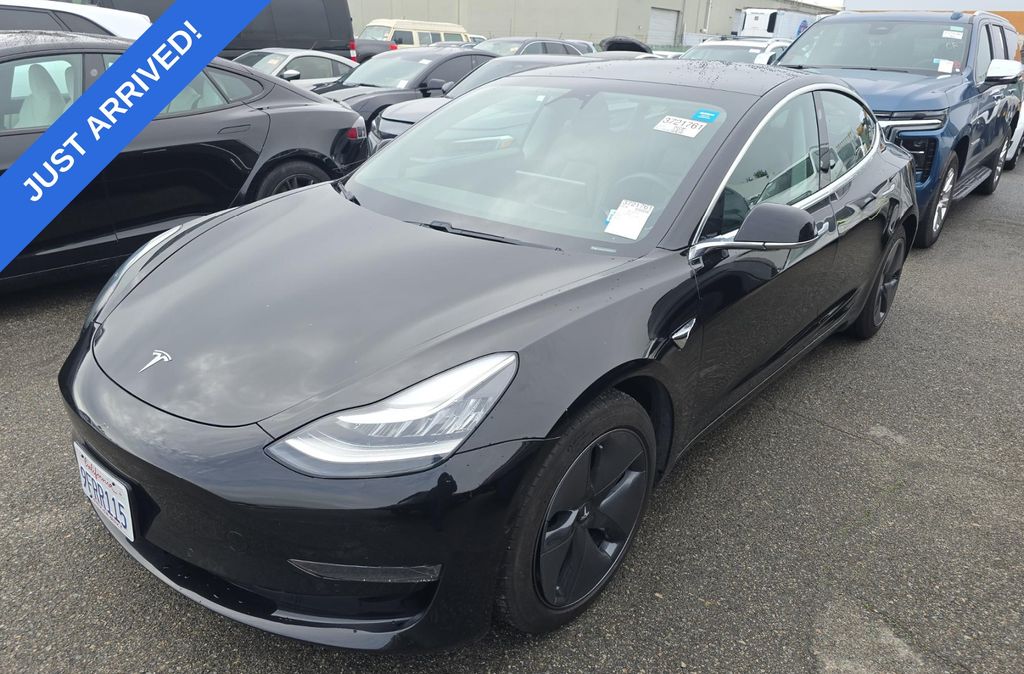 2020 Tesla Model 3 Base's photo