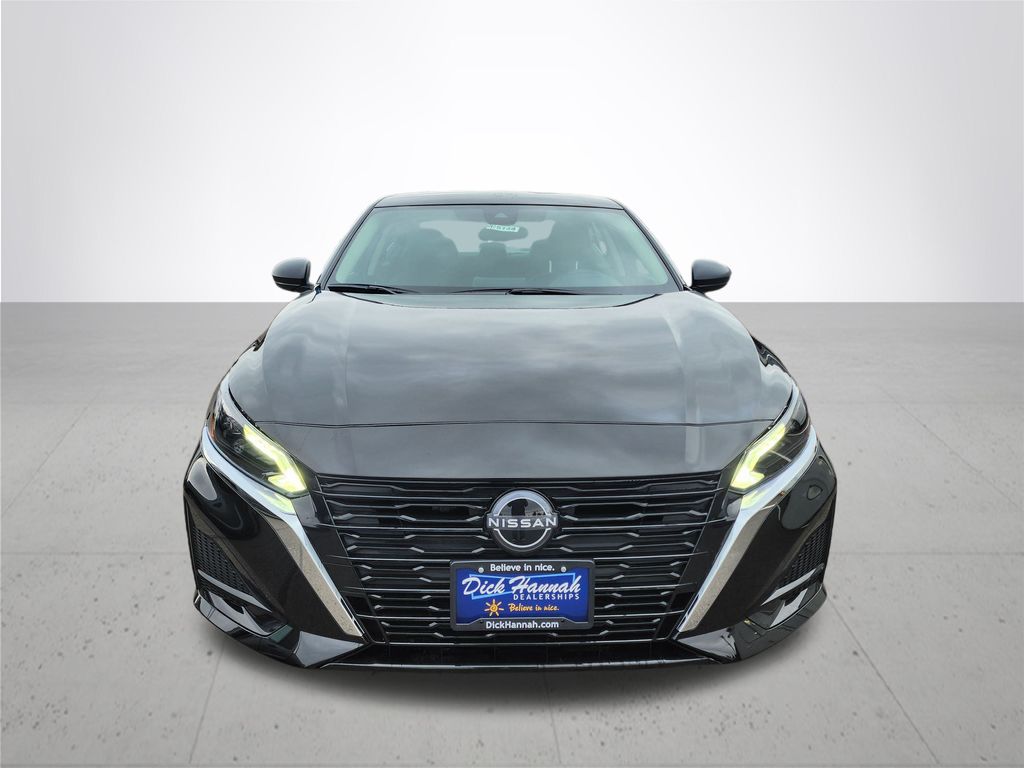 2025 Nissan Altima 2.5 SV photo 3