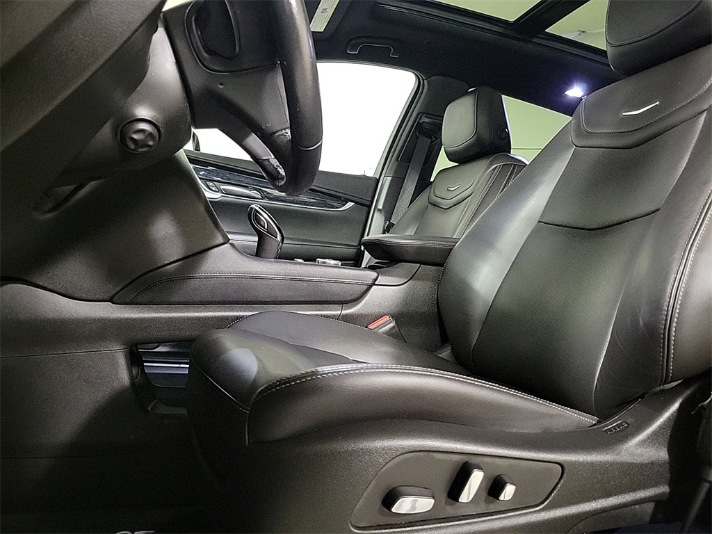 2023 CADILLAC XT5 - Image 15
