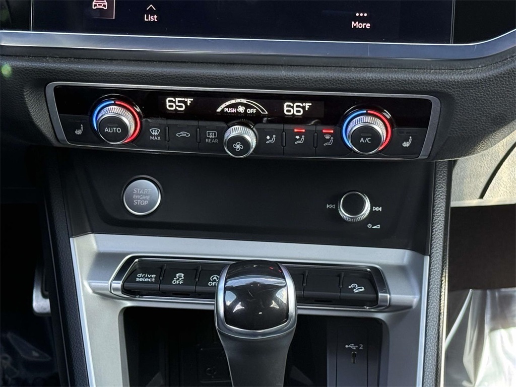 2020 Audi Q3 Premium Plus photo 20