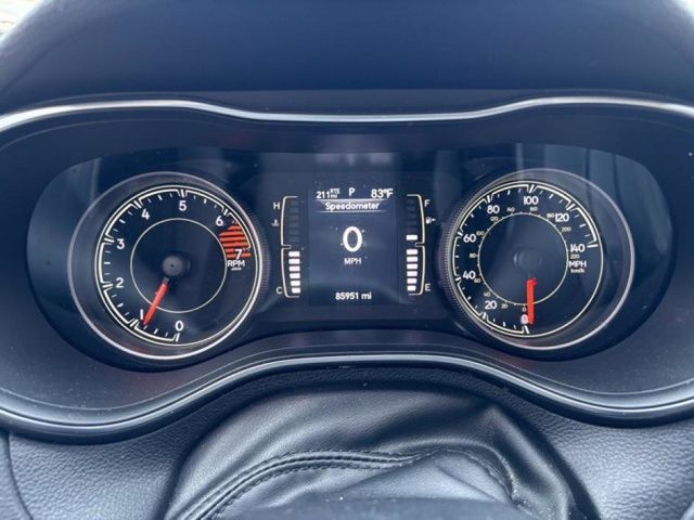 2019 Jeep Cherokee Latitude photo 9