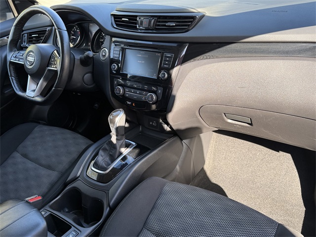 2021 Nissan Rogue Sport SV photo 19