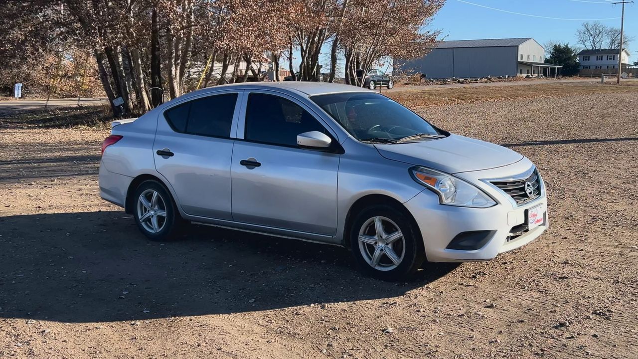 2016 Nissan Versa Sedan S Plus
