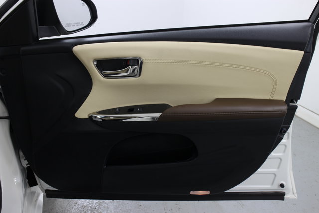 2014 Toyota Avalon XLE Premium photo 29
