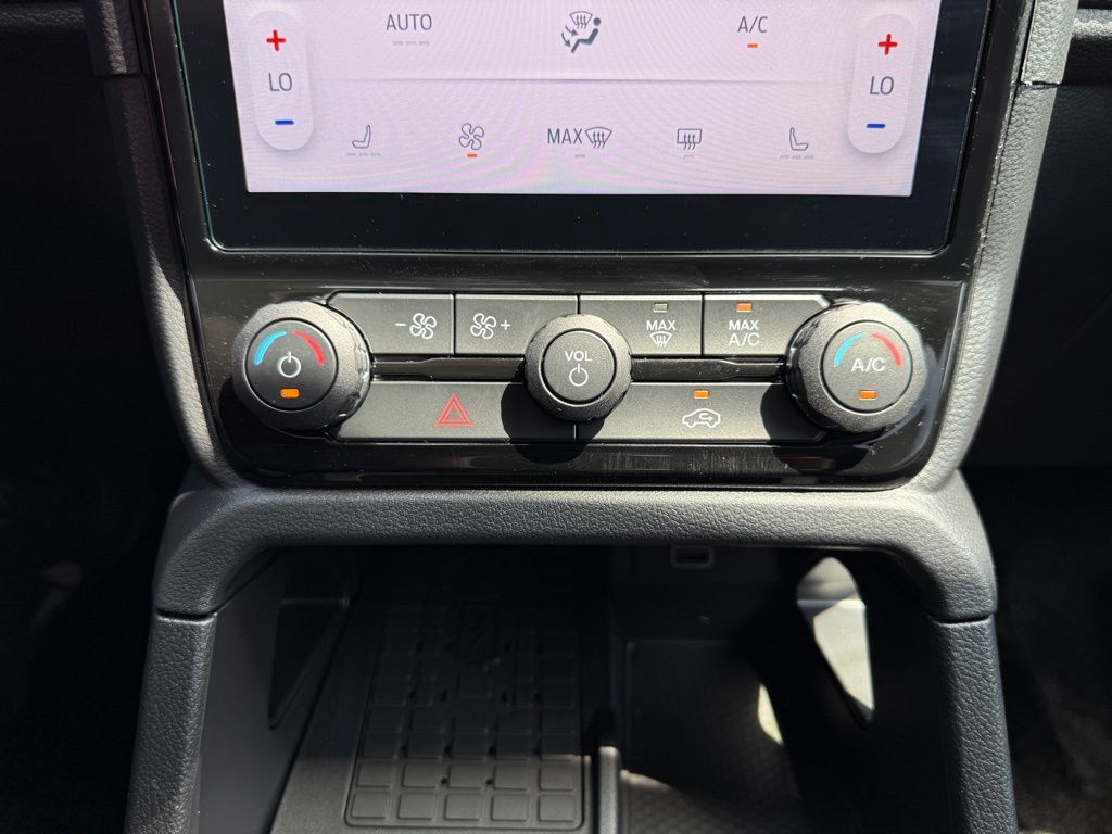 2025 Ford Ranger XLT photo 26