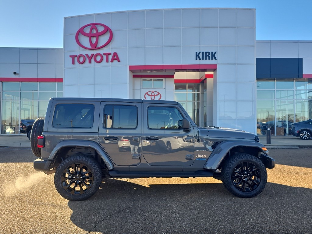 2021 Jeep Wrangler Unlimited Sahara 4XE's photo