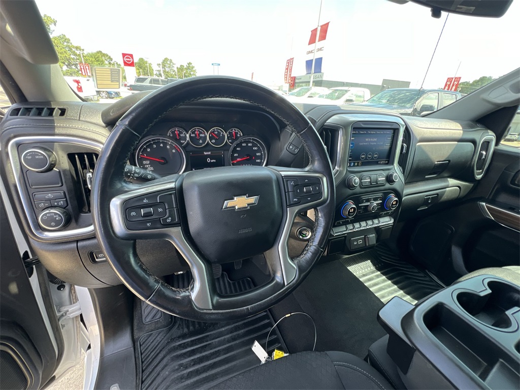 2021 Chevrolet Silverado 1500 LT photo 18