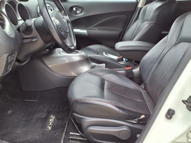 2012 Nissan Juke SL photo 12