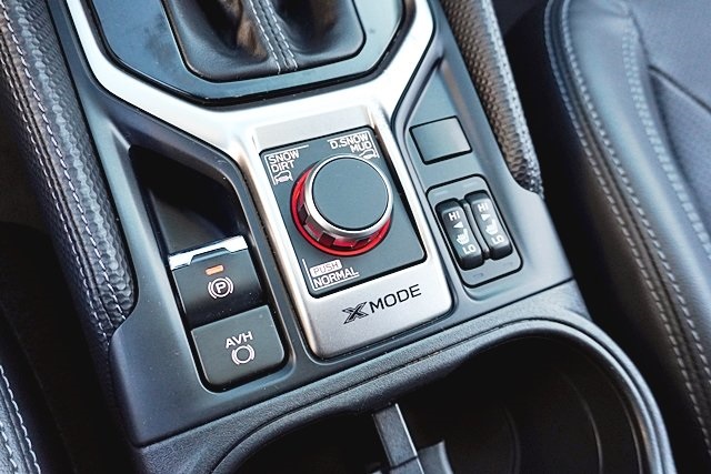 Used 2021 Brown Subaru Limited image 31