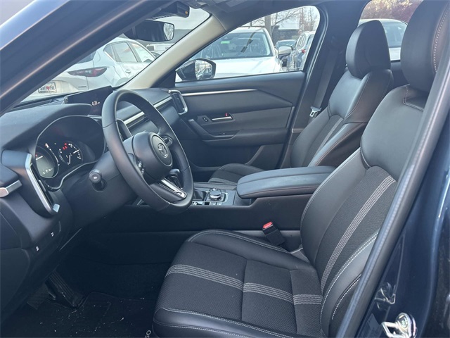 2025 Mazda CX-50 2.5 Select photo 3