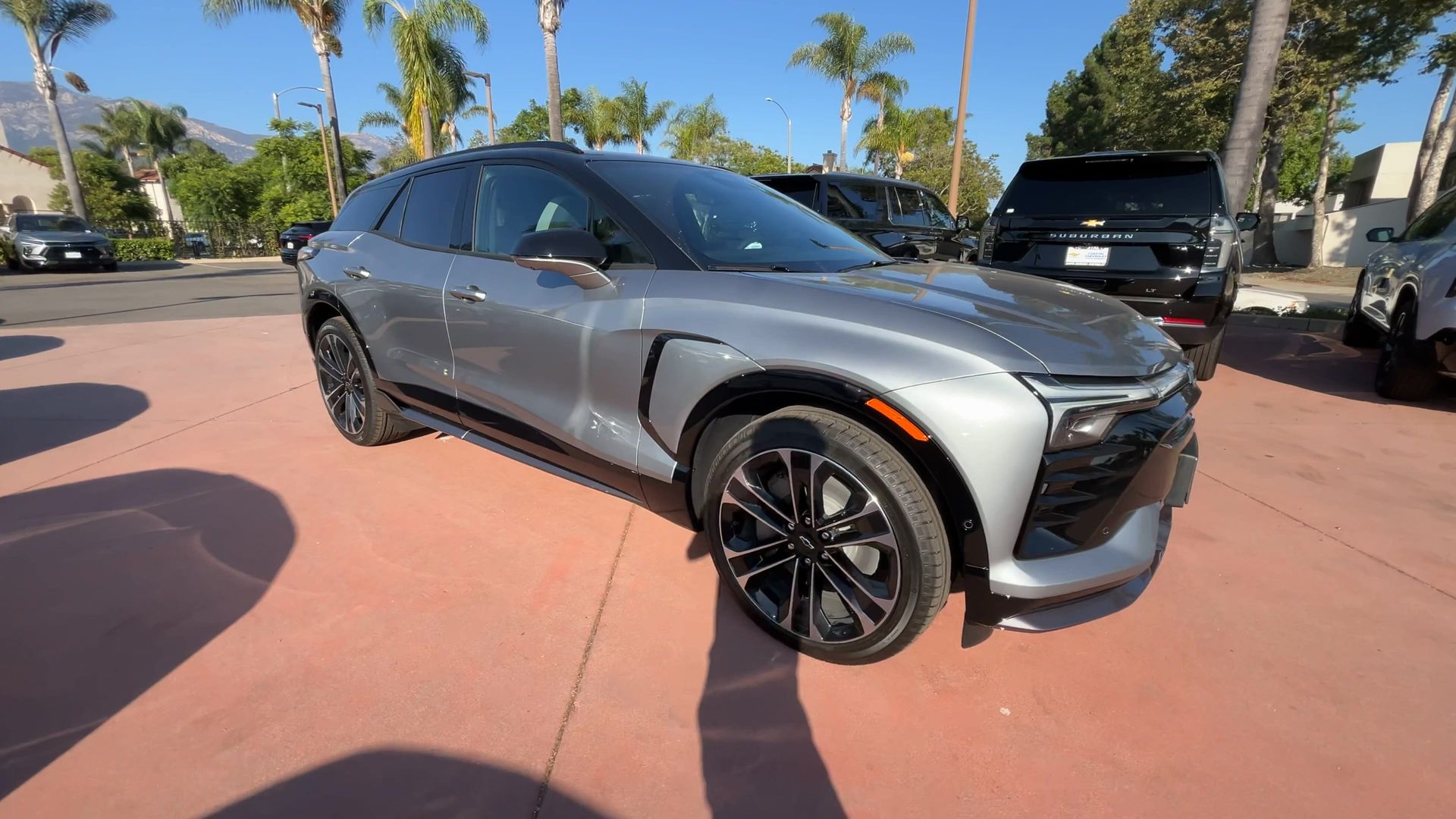 2026 Chevrolet Blazer EV photo 2