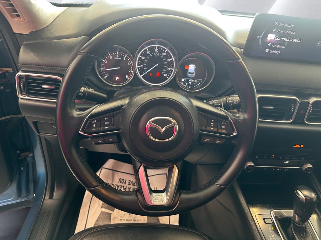 2023 Mazda CX-5 2.5 S Preferred photo 9