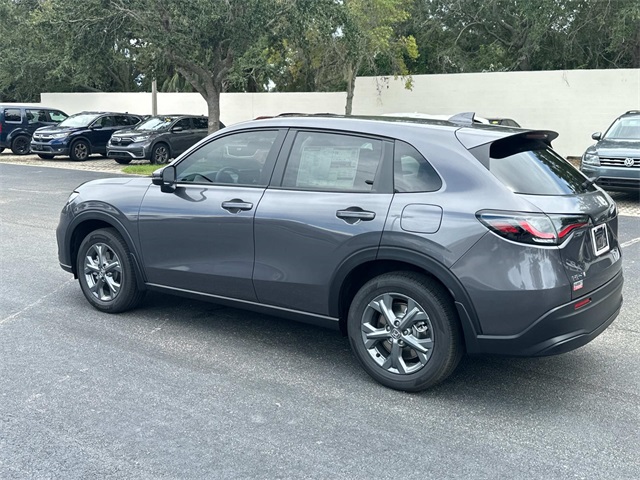 2026 Honda HR-V LX photo 7