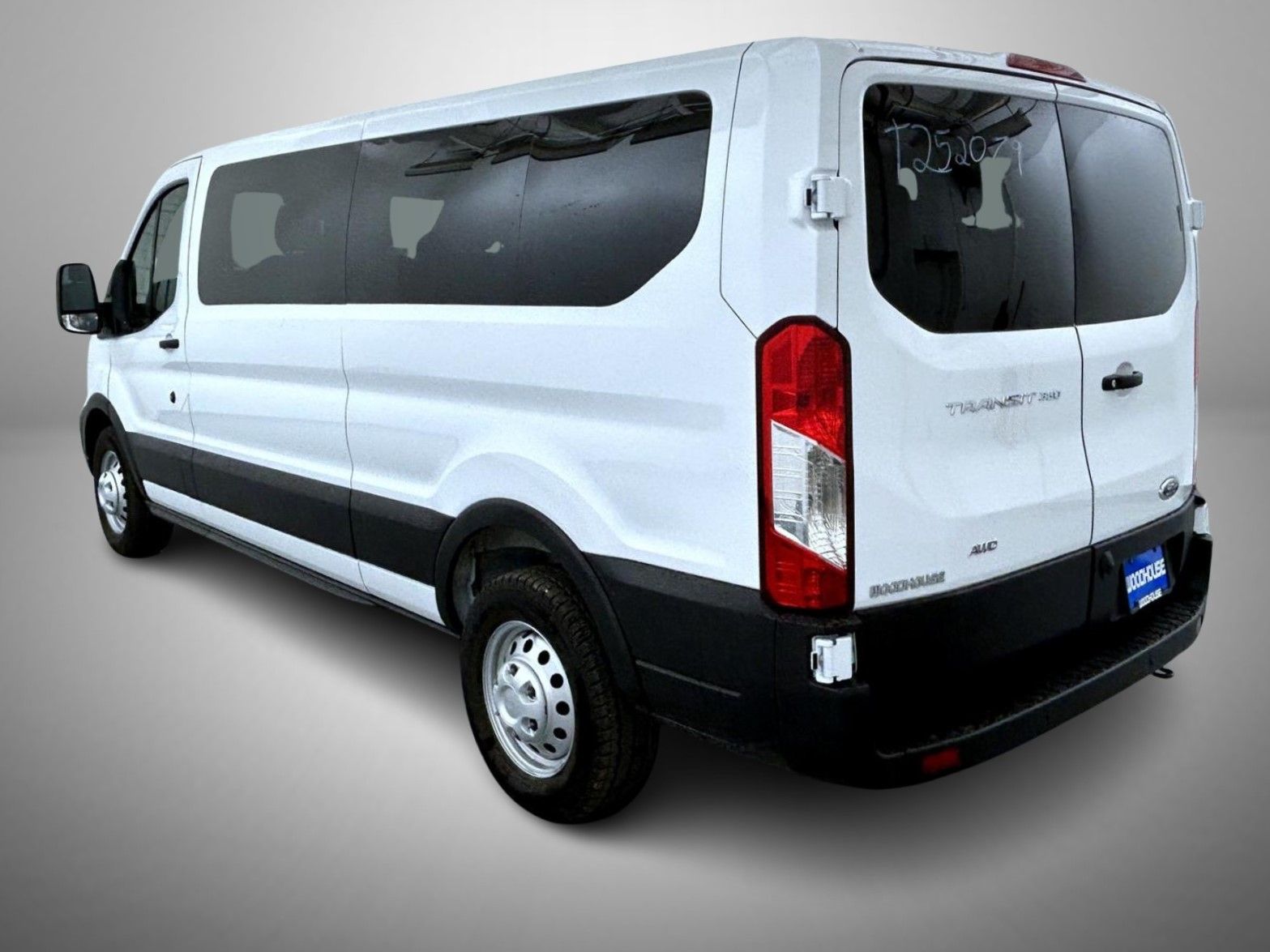 2025 Ford Transit photo 6