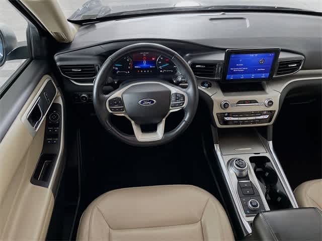 2021 Ford Explorer XLT photo 22