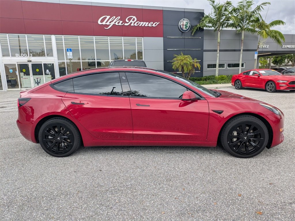 2022 Tesla Model 3 photo 3