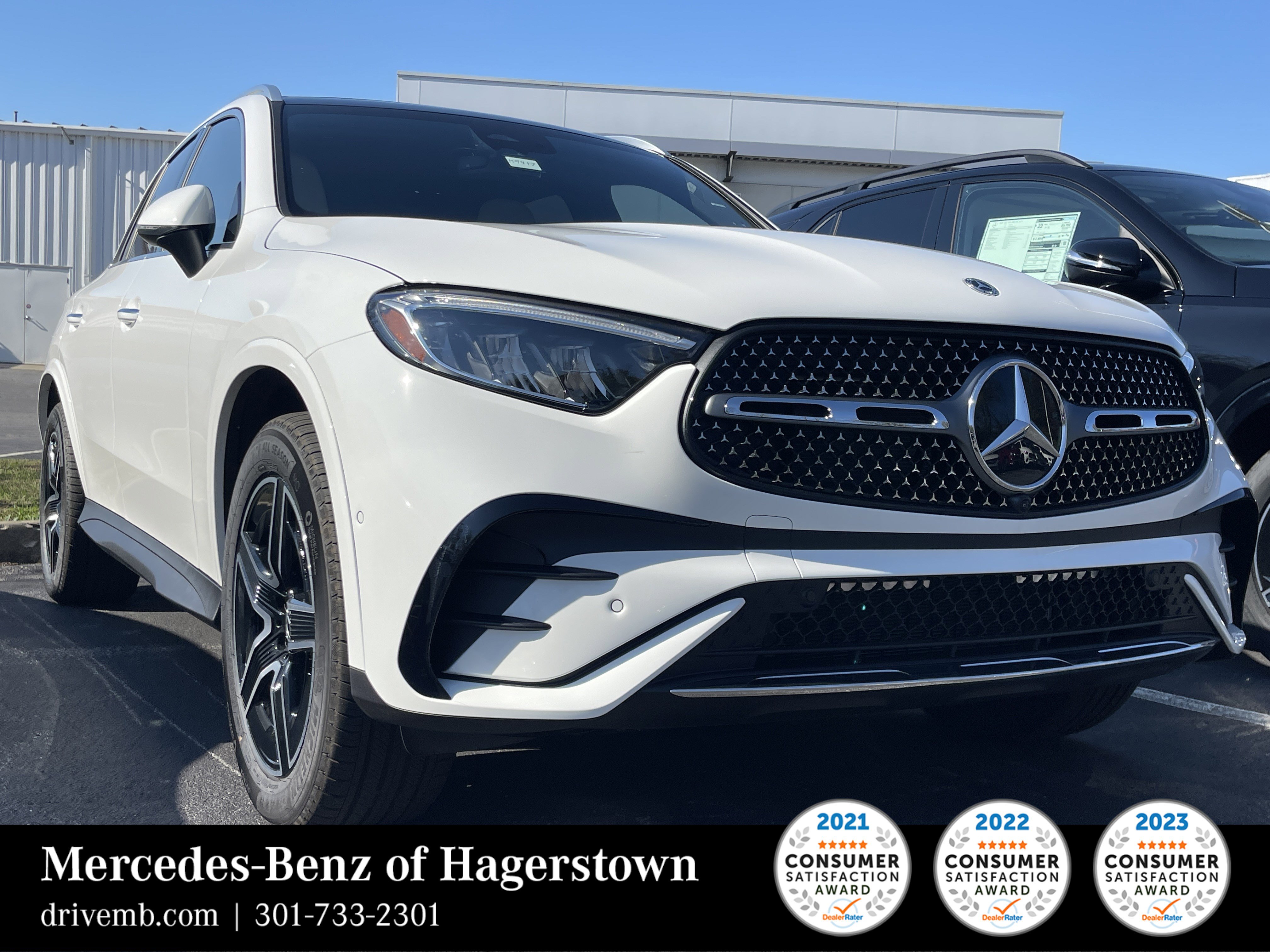 2026 Mercedes-Benz GLC Base's photo