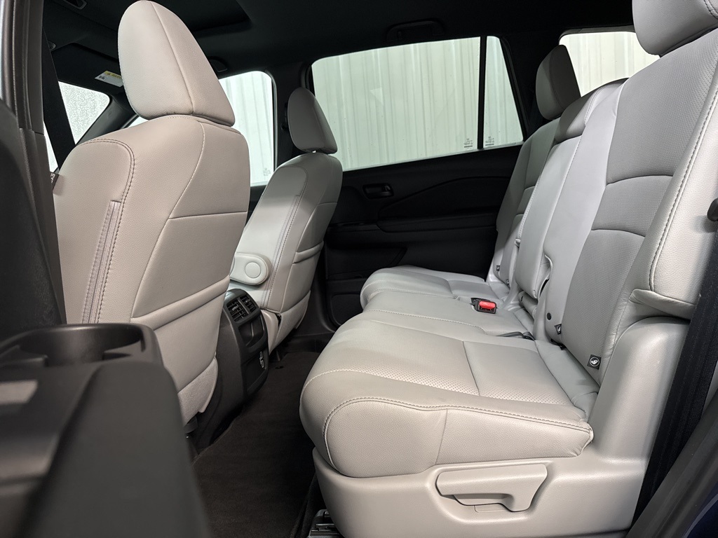 2022 Honda Passport EX-L photo 24