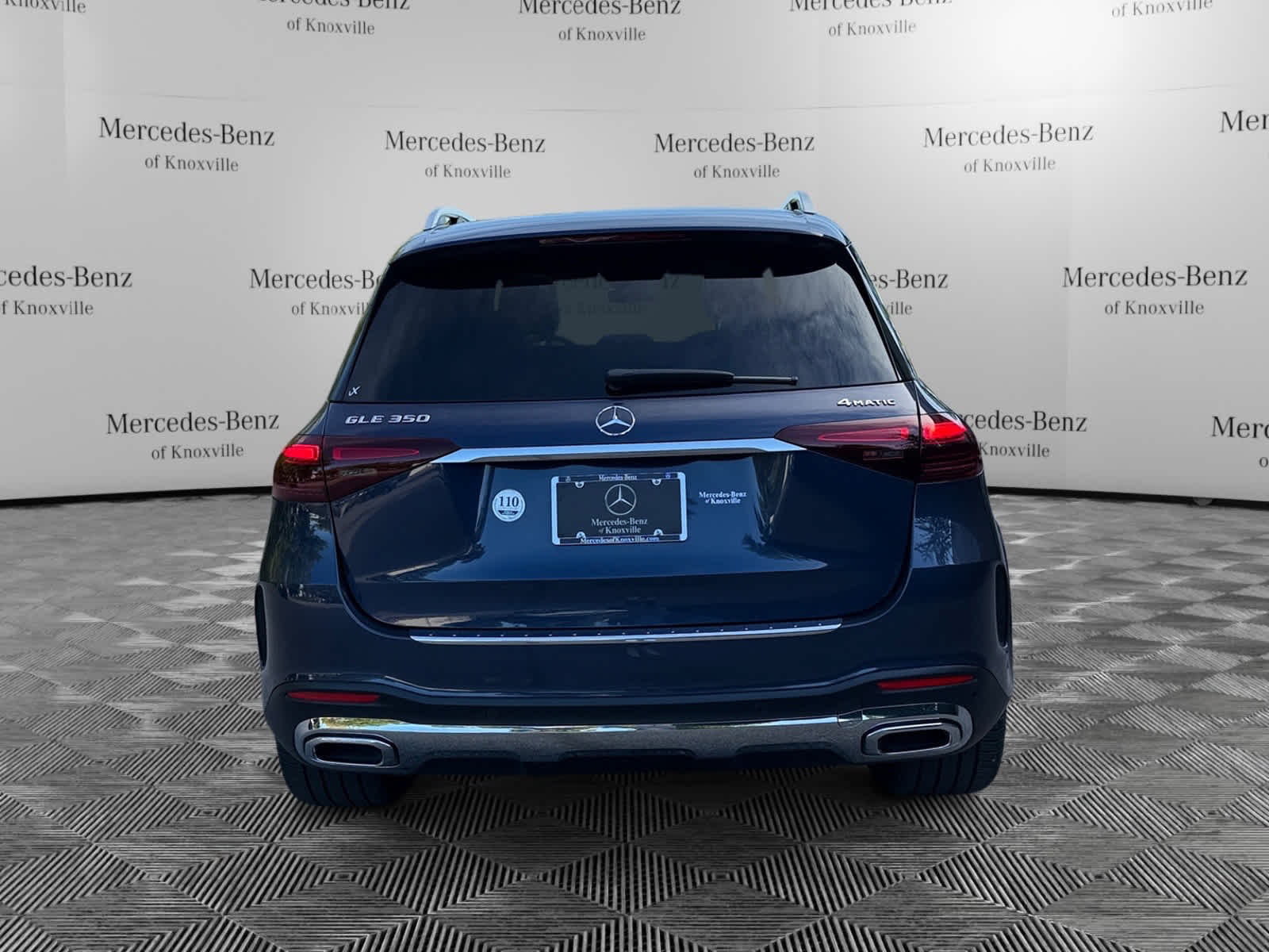 2024 Mercedes Benz GLE 350 4MATIC photo 4