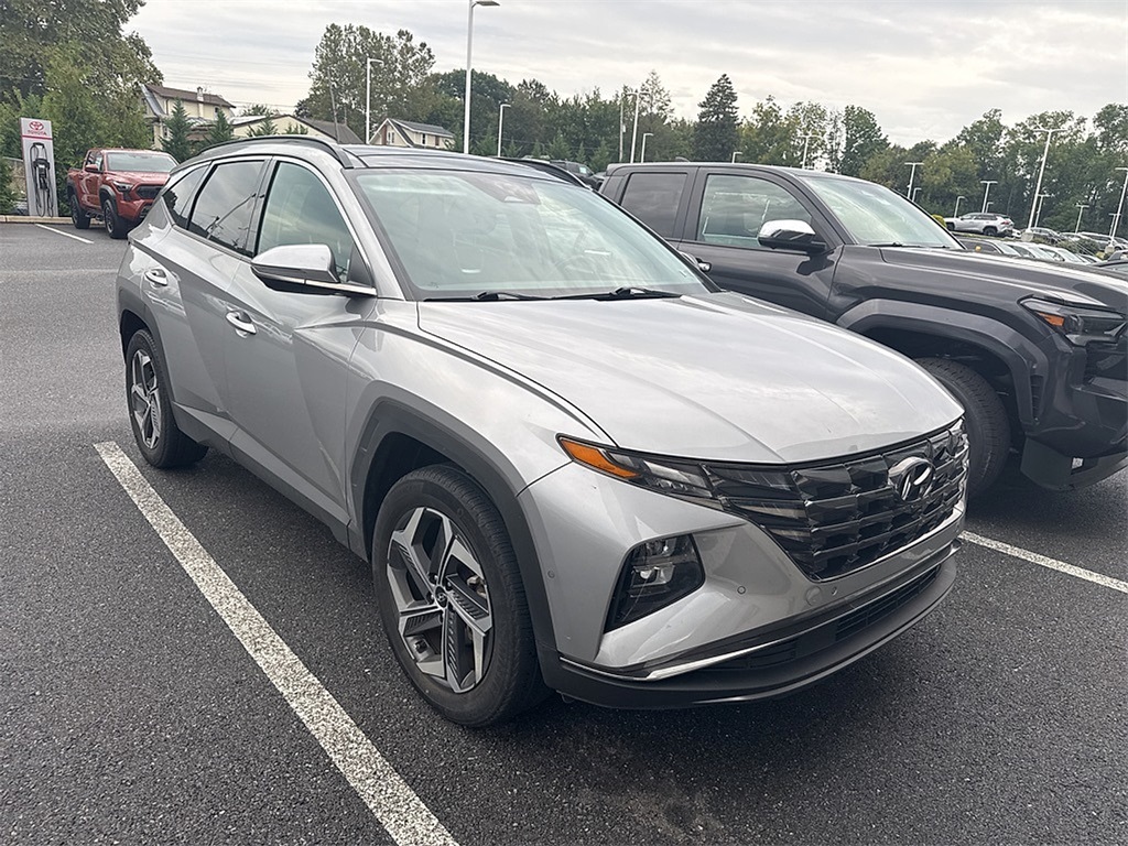 2022 Hyundai Tucson Limited photo 2