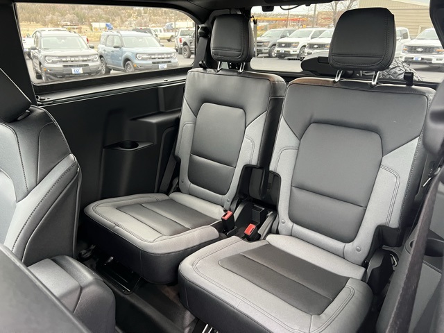 2024 Ford Bronco Black Diamond photo 13