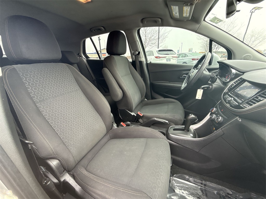 2020 CHEVROLET TRAX - Image 25