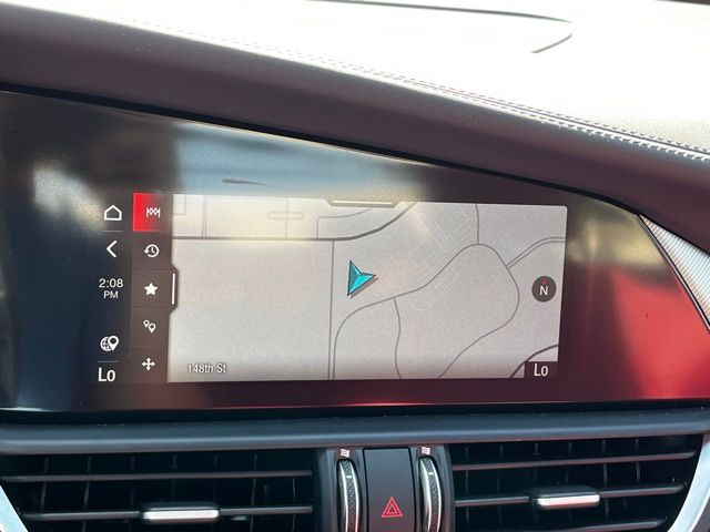 2022 Alfa Romeo Giulia Ti - VELOCE photo 19
