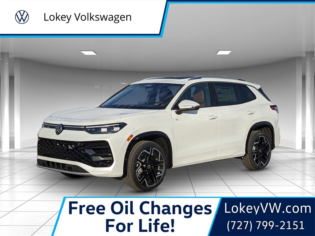 2026 Volkswagen Tiguan SEL R-LINE TURBO's photo