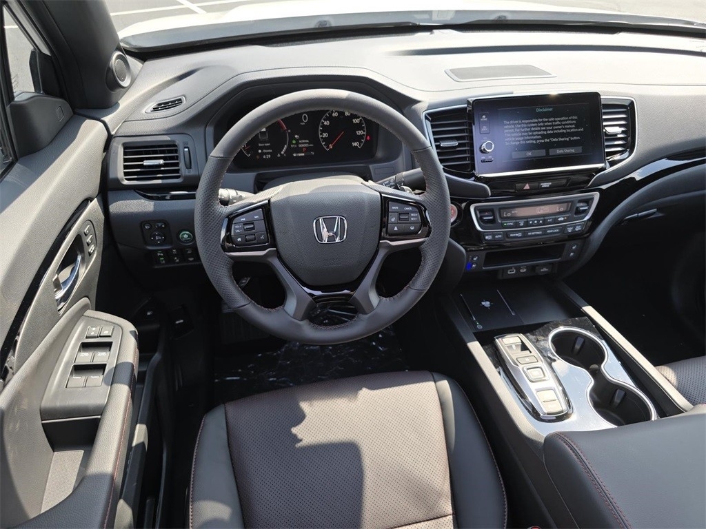 2025 Honda Ridgeline Black Edition photo 27