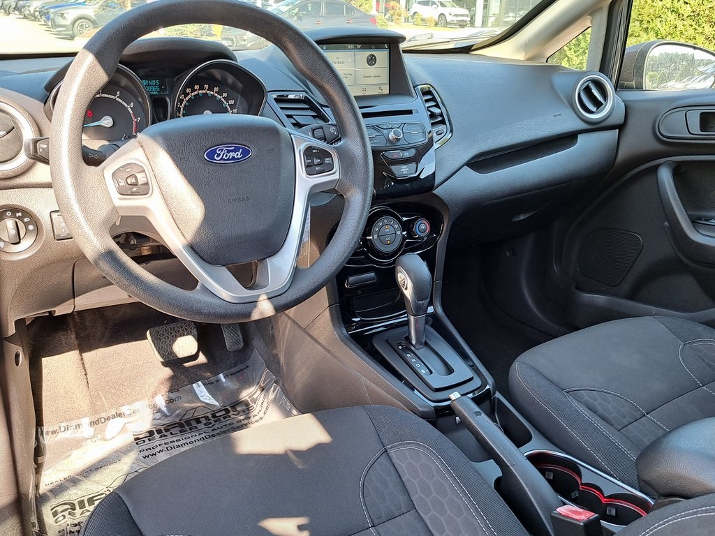 2019 Ford Fiesta SE photo 16