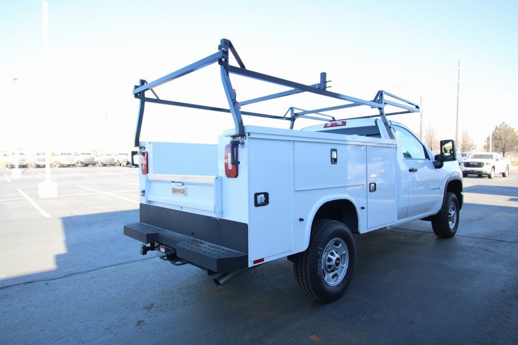 2024 Chevrolet Silverado 2500HD photo 3