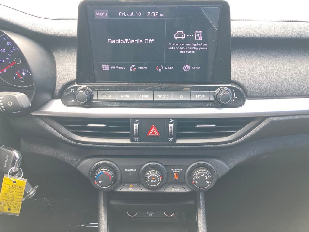 2023 Kia Forte LXS photo 21