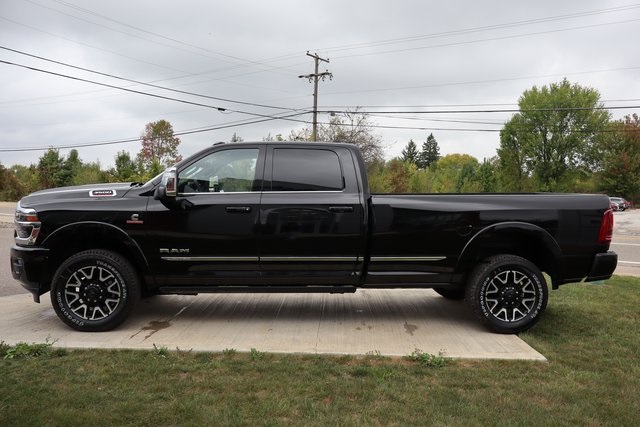2025 Ram 3500 Limited photo 34