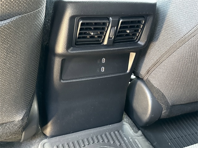 2025 Toyota 4Runner SR5 photo 16