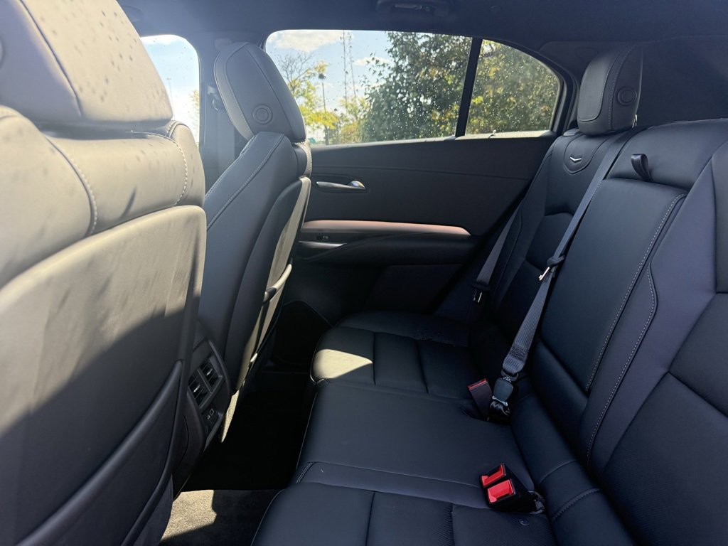 2022 Cadillac XT4 Premium Luxury photo 10