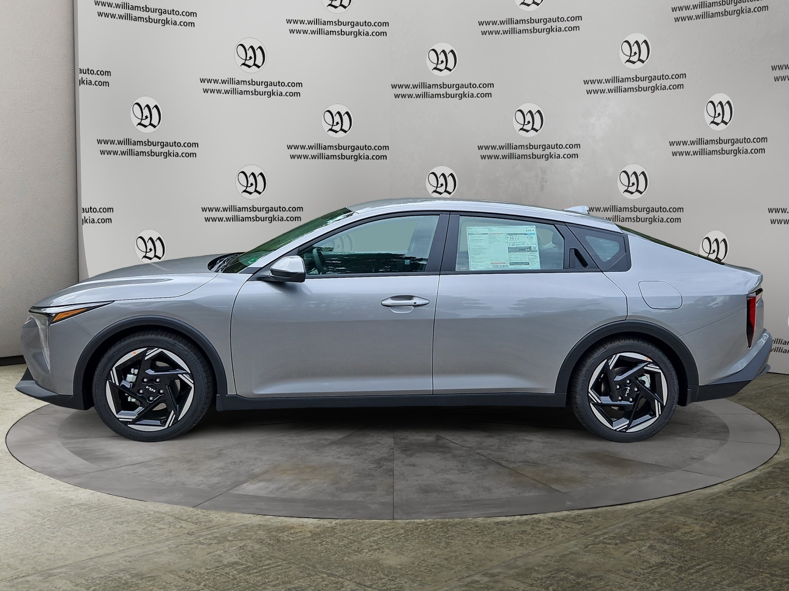 2025 Kia K4 EX photo 2