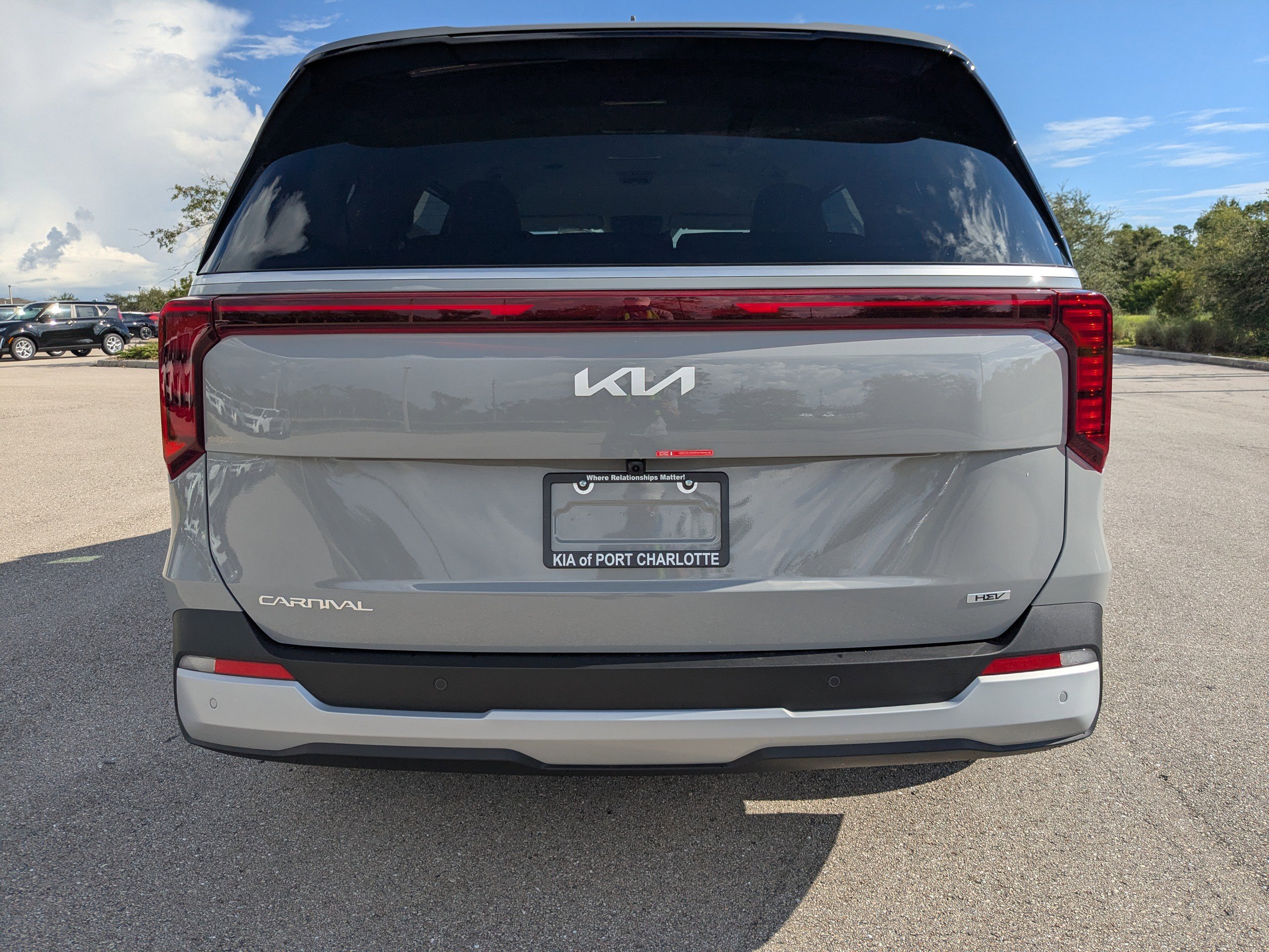 2026 Kia Carnival EX photo 4
